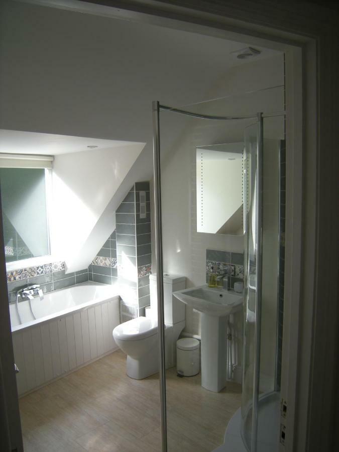 Brockenhurst Apartments *